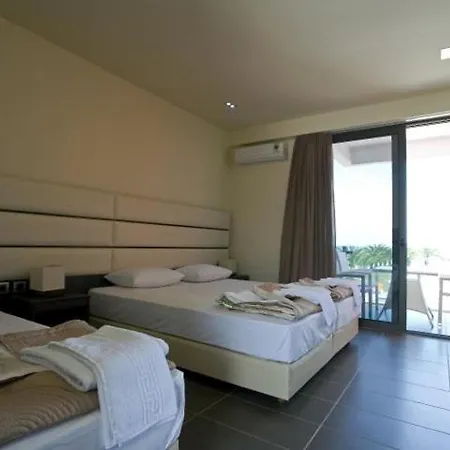 Thalassa Boutique *