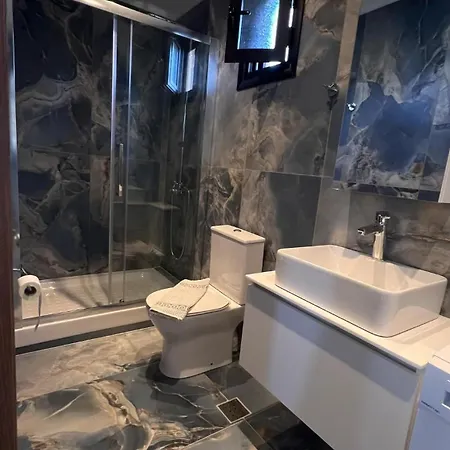 Thalassa Boutique Aparthotel Sarti